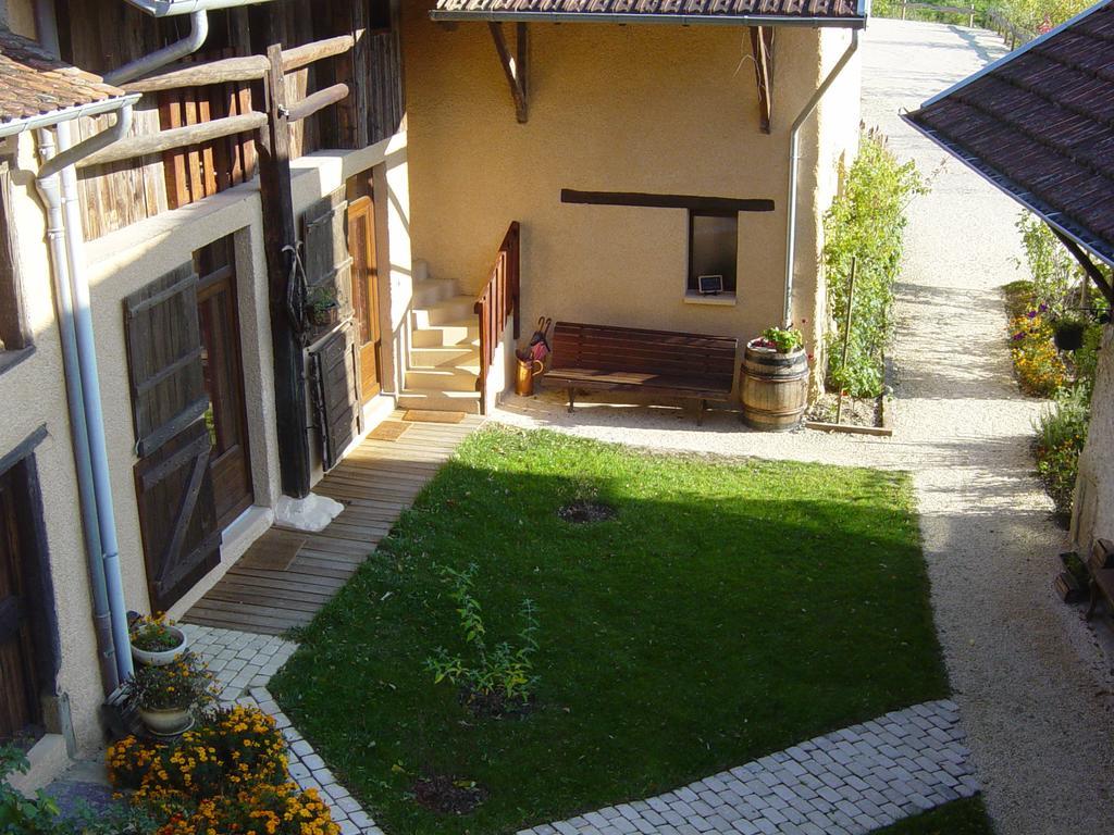 Saint-Genix-sur-Guiers La Parenthese B&B 객실 사진